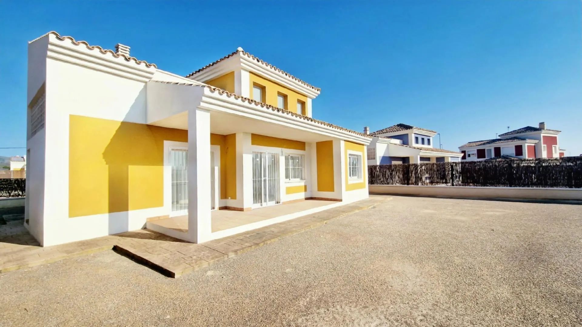 Uitzonderlijke vrijstaande villa's met ruime percelen foto {{pictureIndex}}