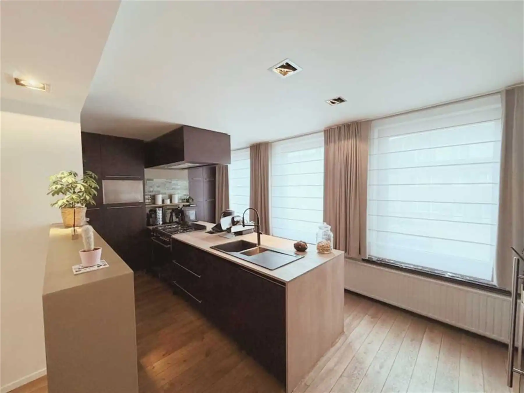 Aartselaar:Energiezuinige woning 4 slk vlakbij het centrum. foto 6