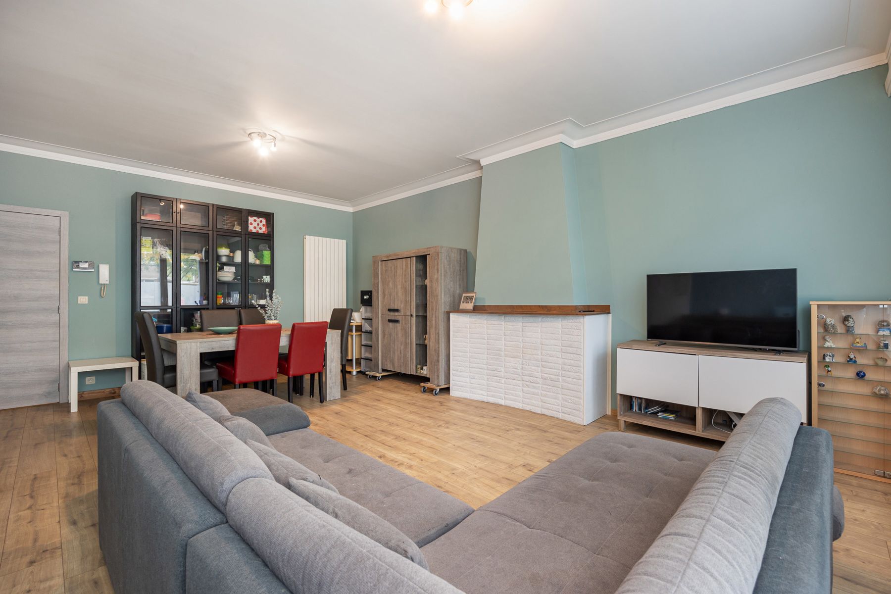Modern appartement met mooie tuin foto 2