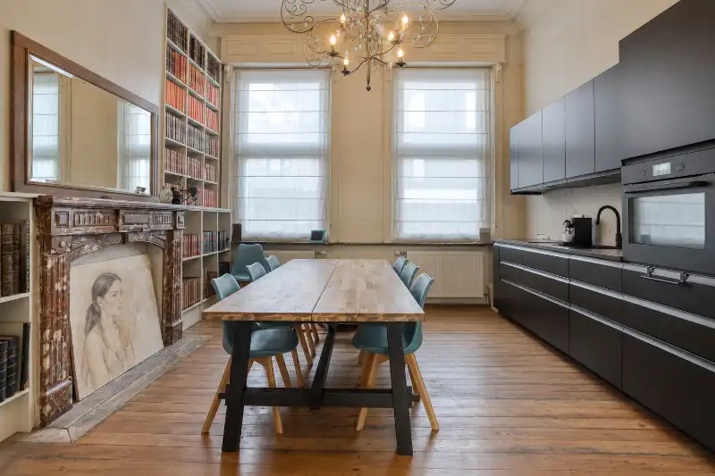 Statige herenwoning met 594 m² woonoppervlakte en uitzonderlijke tuin in hartje Menen foto 5