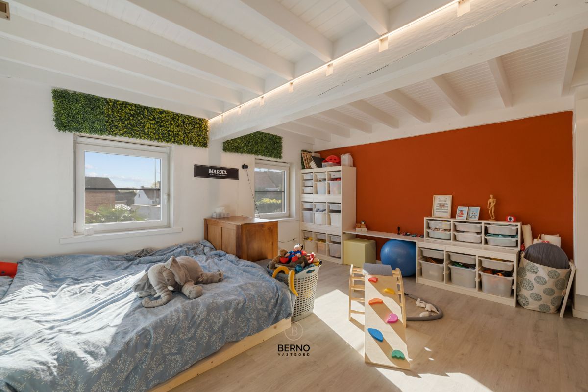 Energiezuinige en gezellige gezinswoning met tuin foto 16