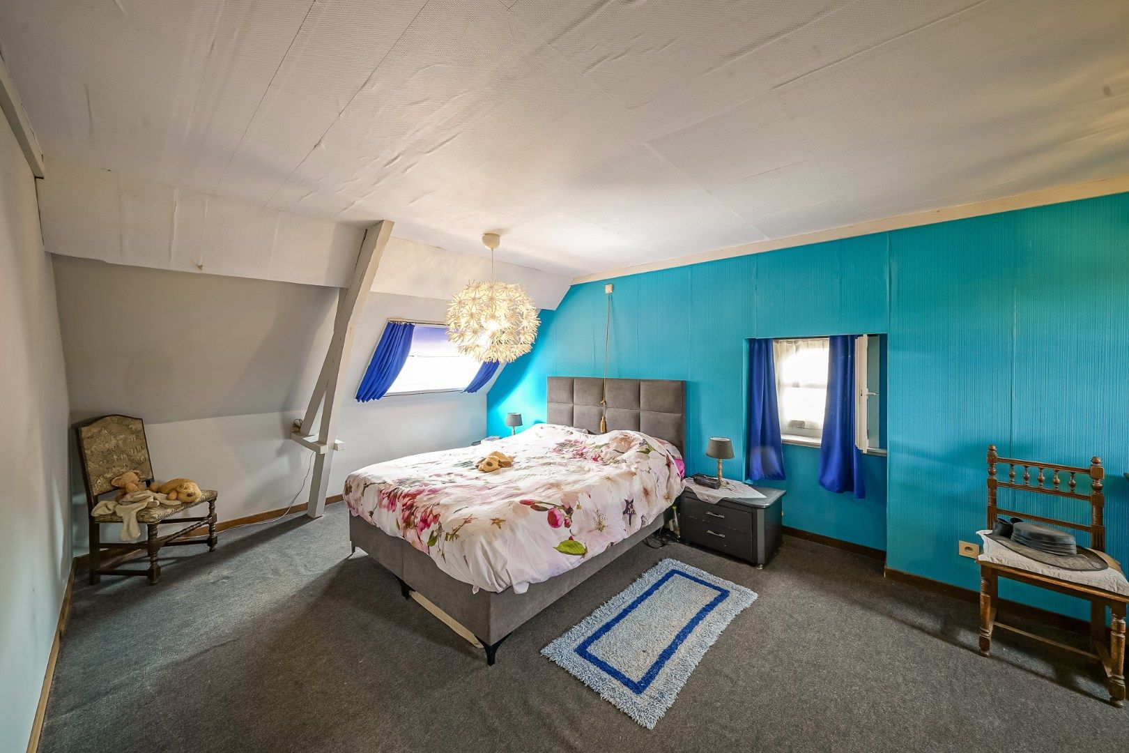 Ruime woning met drie slaapkamers - met loods/garage  foto 13