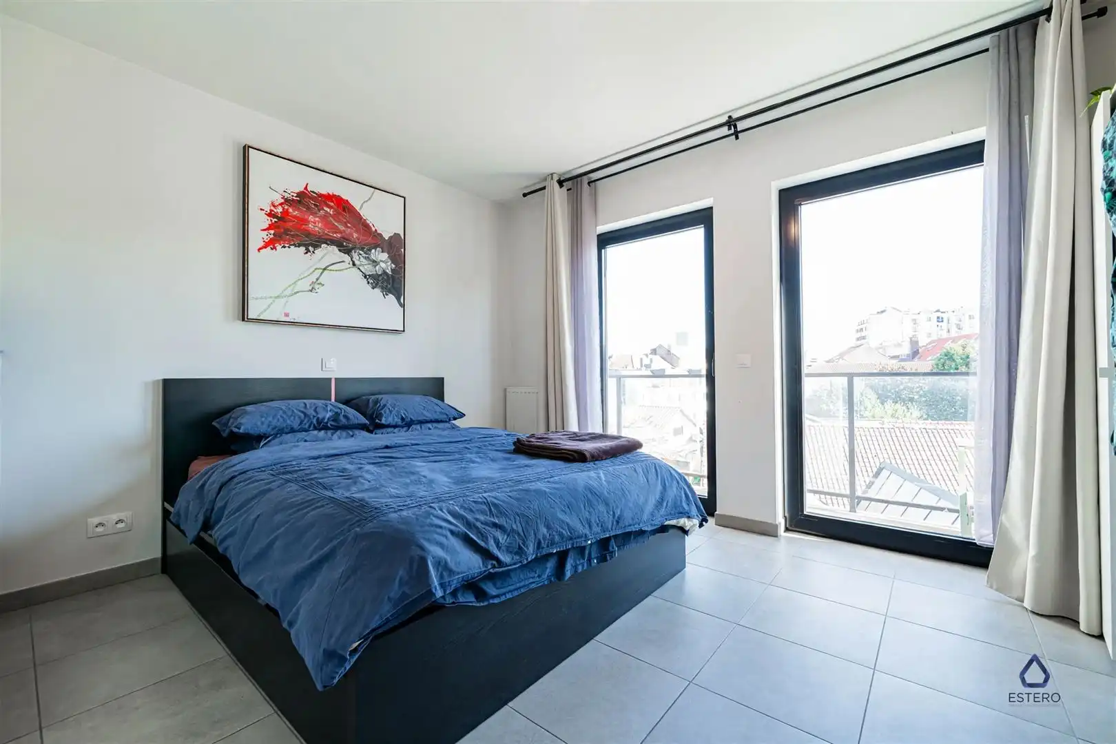 Modern 2-slpk.-appartement met 2 terrassen aan het kanaal foto 9