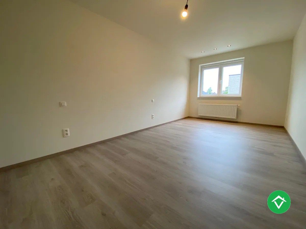 Nieuwbouwwoning met 3 slaapkamers en garage te Koekelare foto 17