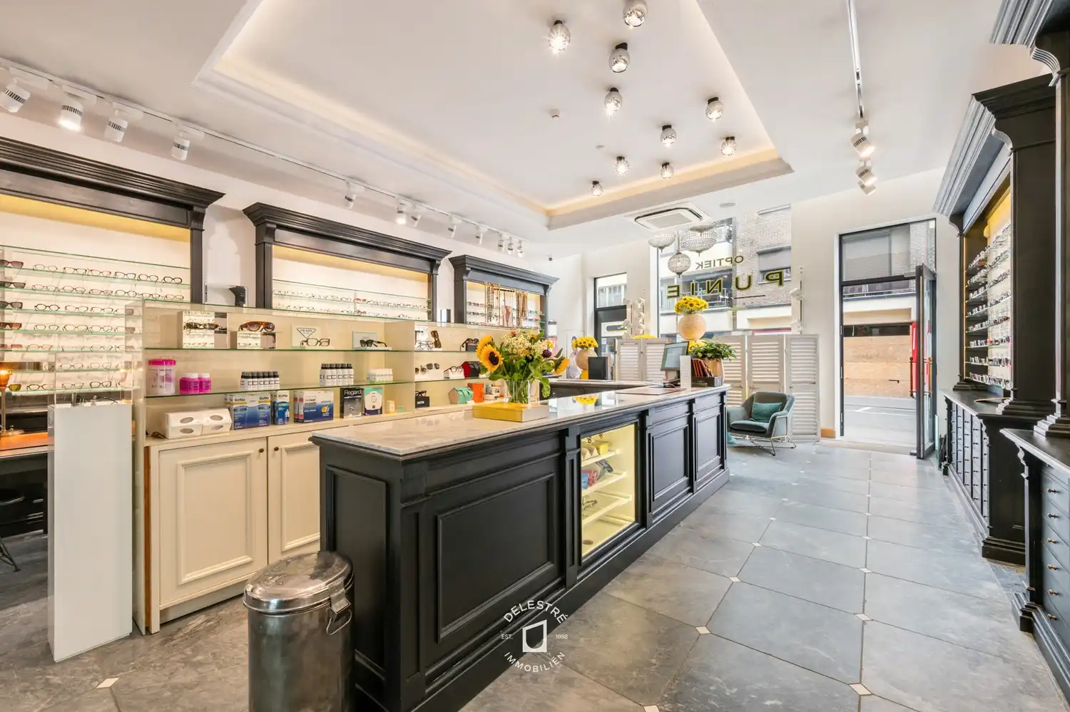 Instapklaar handelspand met woongelegenheid op absolute toplocatie in Diest foto 4
