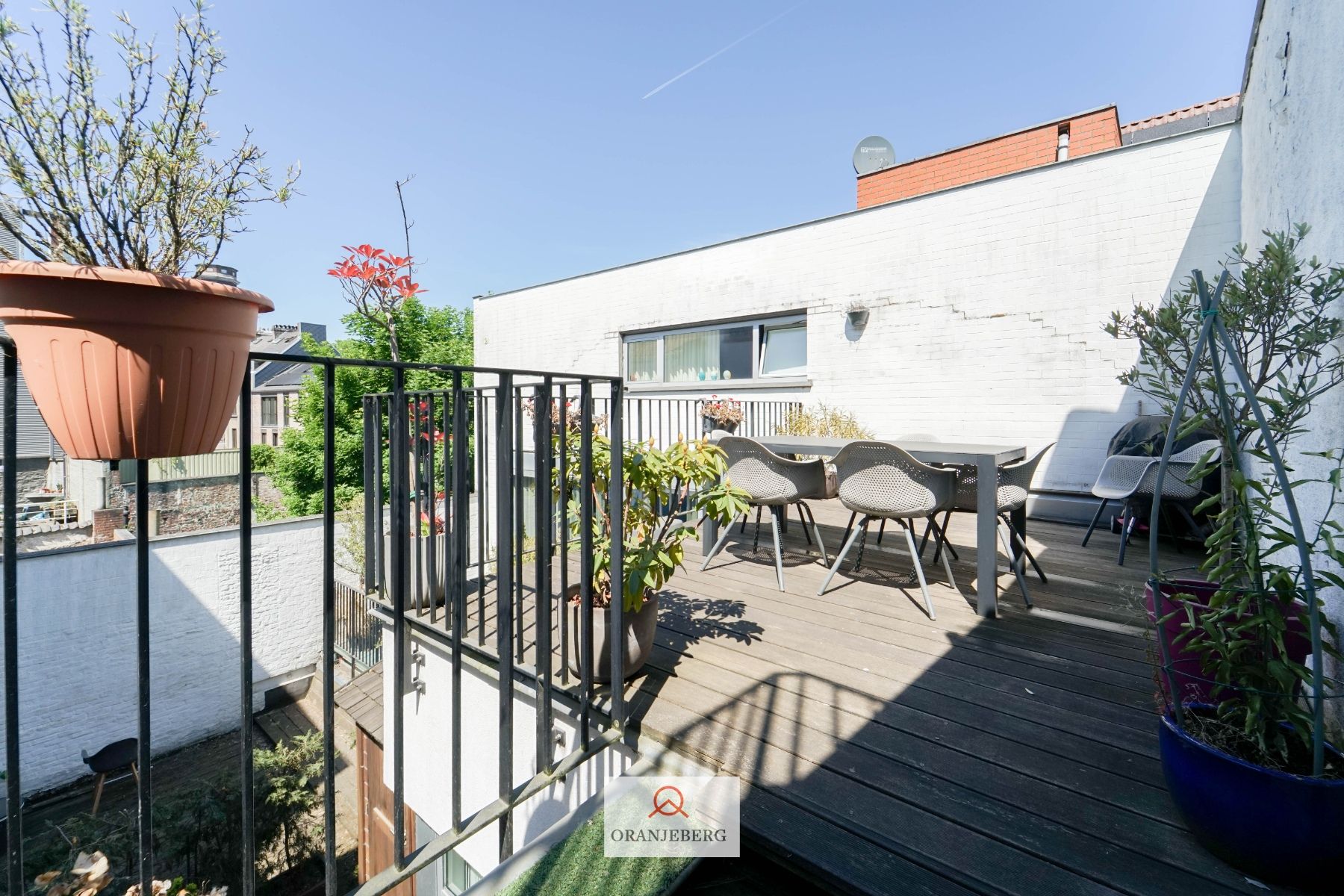 Lichtrijk 2 slpk appartement met terras in hartje Gent foto 17