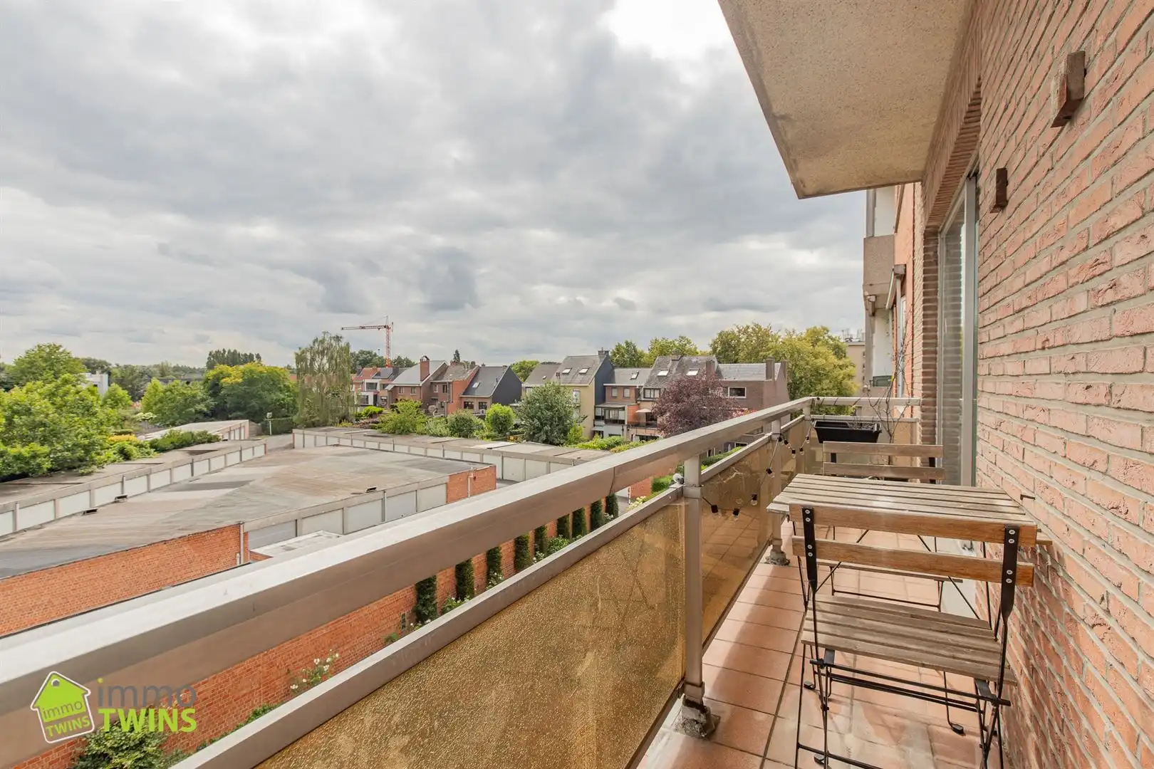 Ruim en instapklaar appartement (105 m²) met garage nabij het centrum van Dendermonde foto 15
