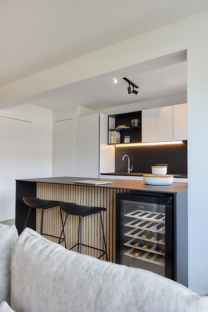 VERKOCHT. Hoogwaardig en bijzonder elegant gerenoveerd appartement met 2 terrassen foto 7