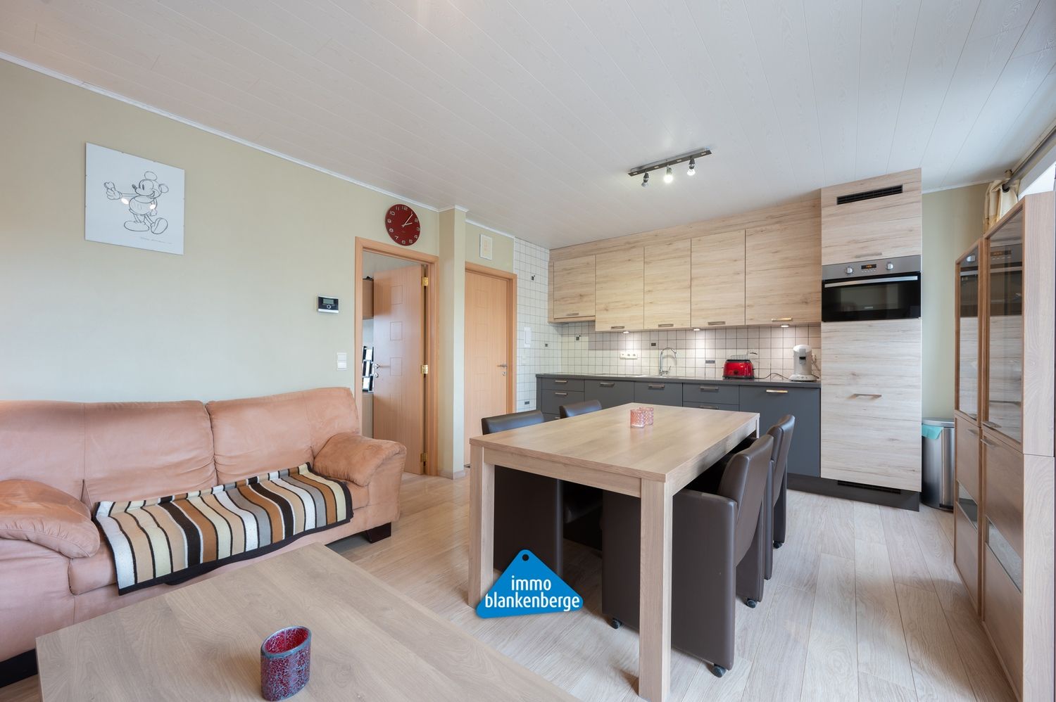Instapklaar éénslaapkamerappartement in hartje Blankenberge foto 4