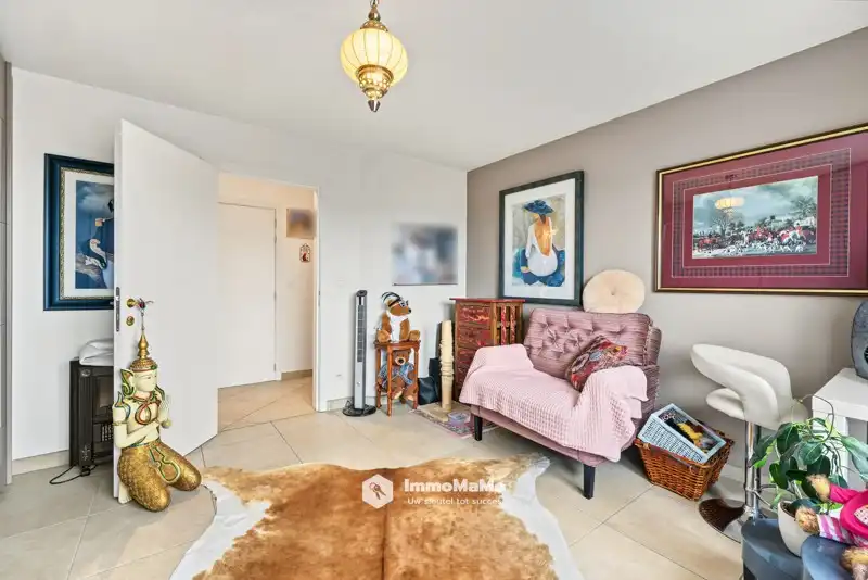 RUIM DAKAPPARTEMENT MET 3 GARAGES EN ZALIG DAKTERRAS TE KOOP foto 13