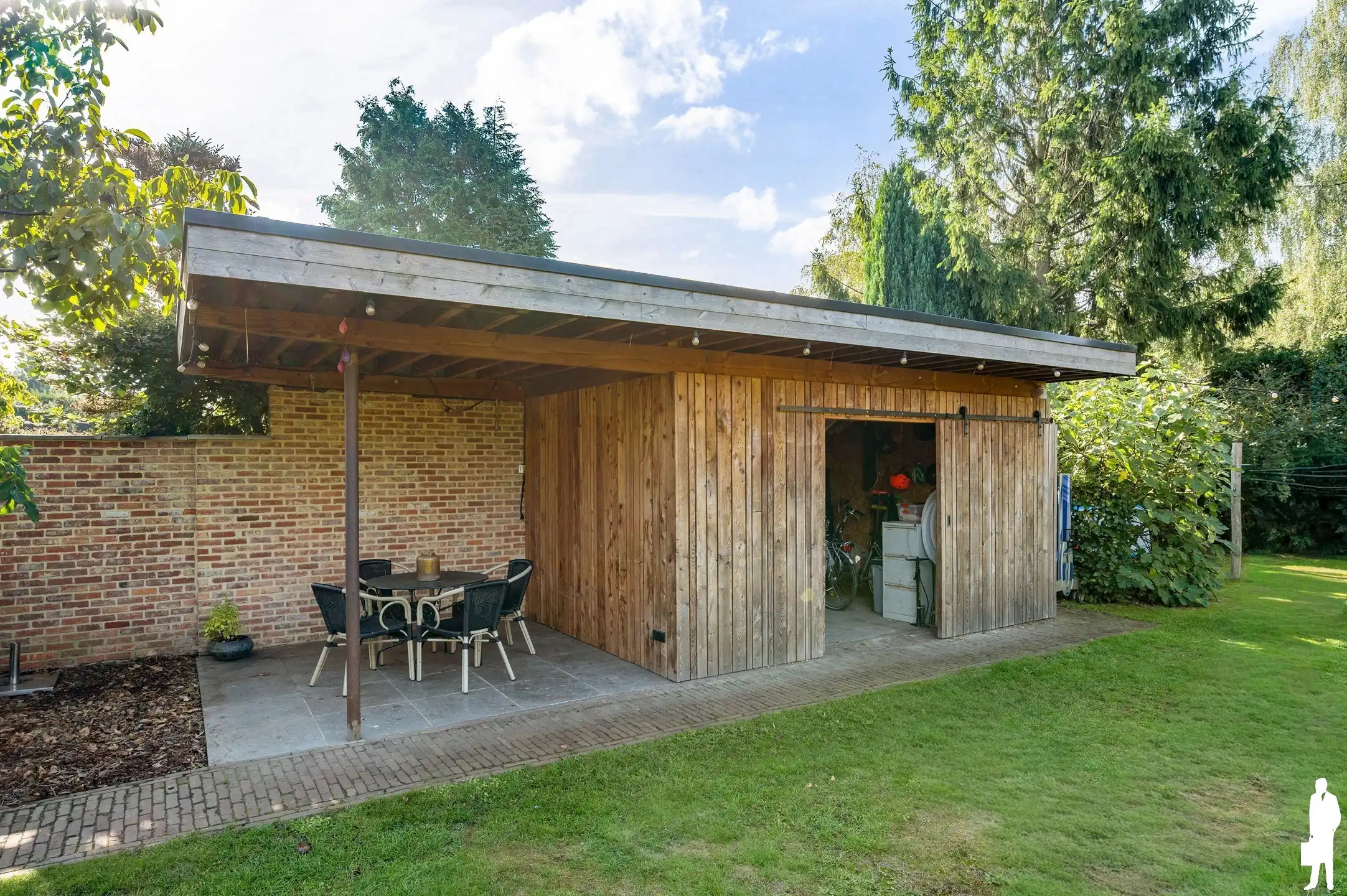 Instapklare en ruime halfopen woning in Maria-ter-Heide! foto 17