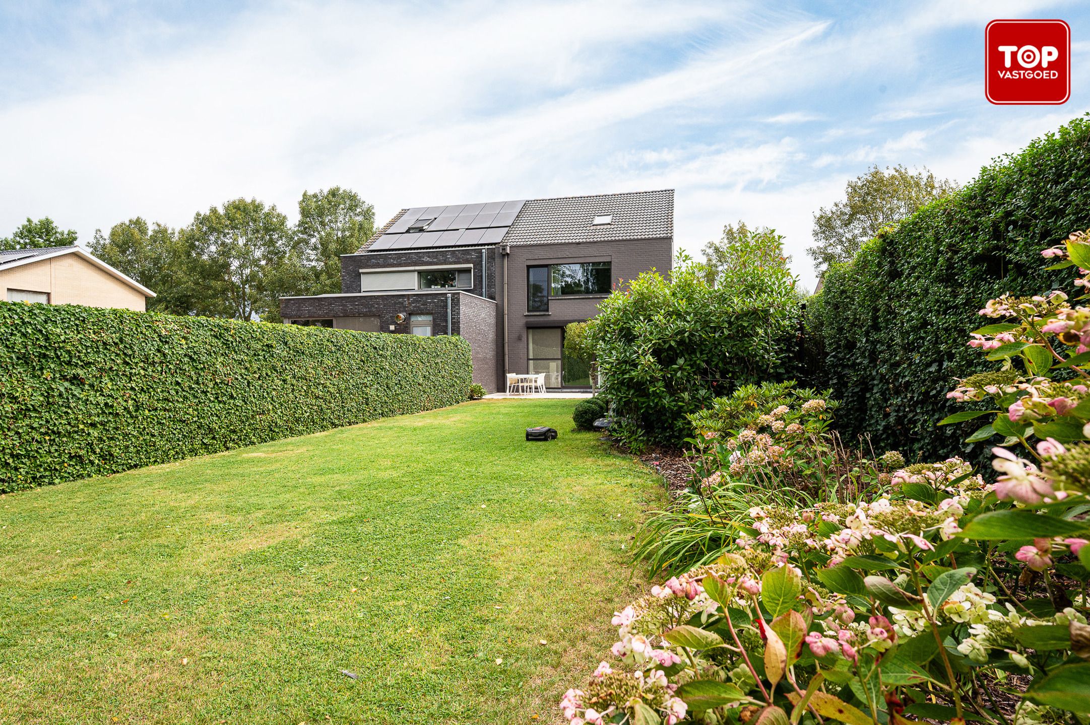 Ruime woning met 4 slaapkamers en fantastische tuin in Drongen foto 29