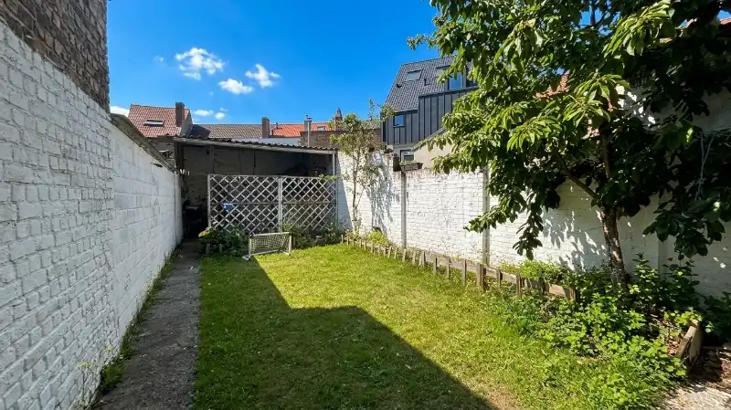 Comfortabele 3-slaapkamerwoning met tuin + zeer ruime GARAGE te koop in Brugge foto 15