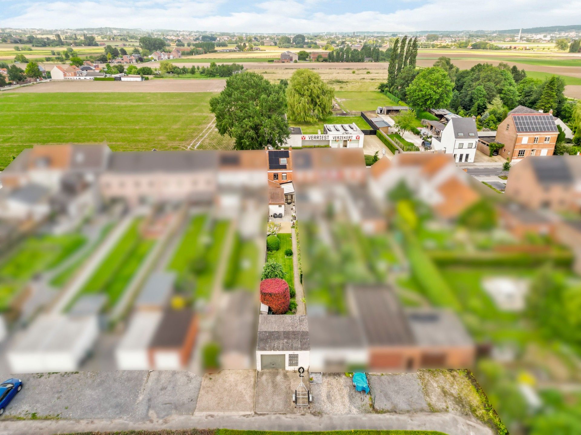 Hoofdfoto van de publicatie: Instapklare woning met garage en tuin