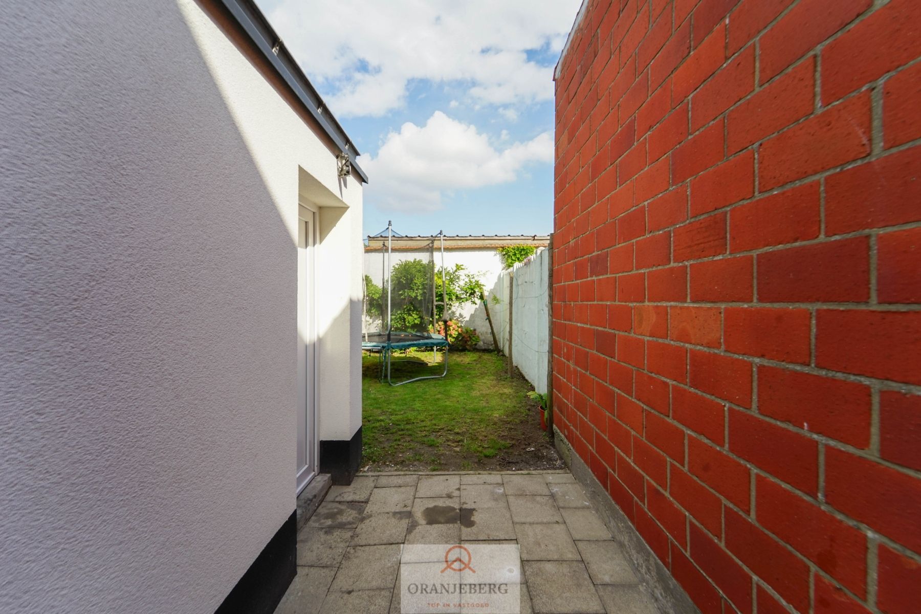 Ruime woning met tuin Oostakker! foto 24