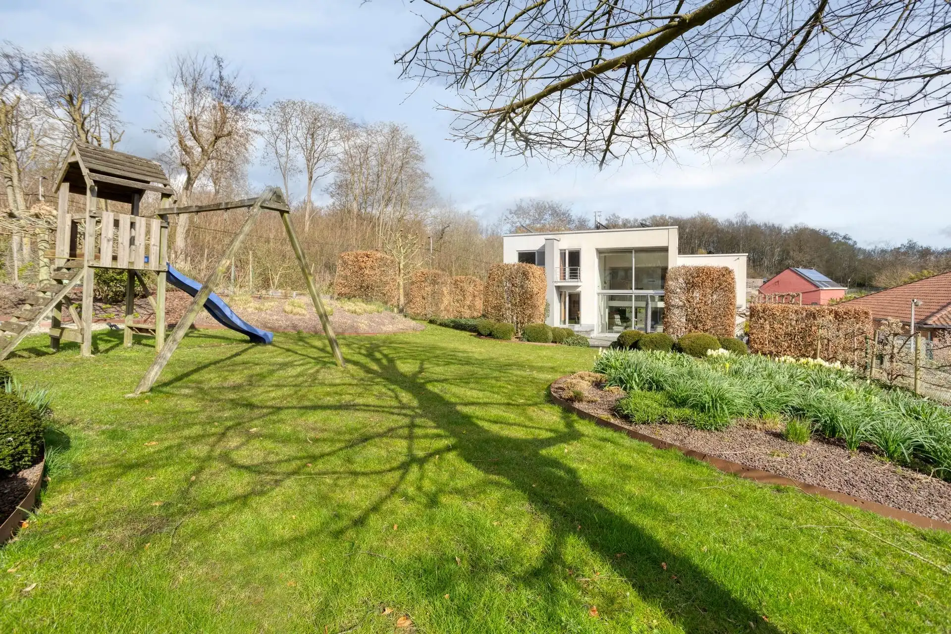 Lichtrijke, moderne villa in perfecte staat op rustige locatie foto 38