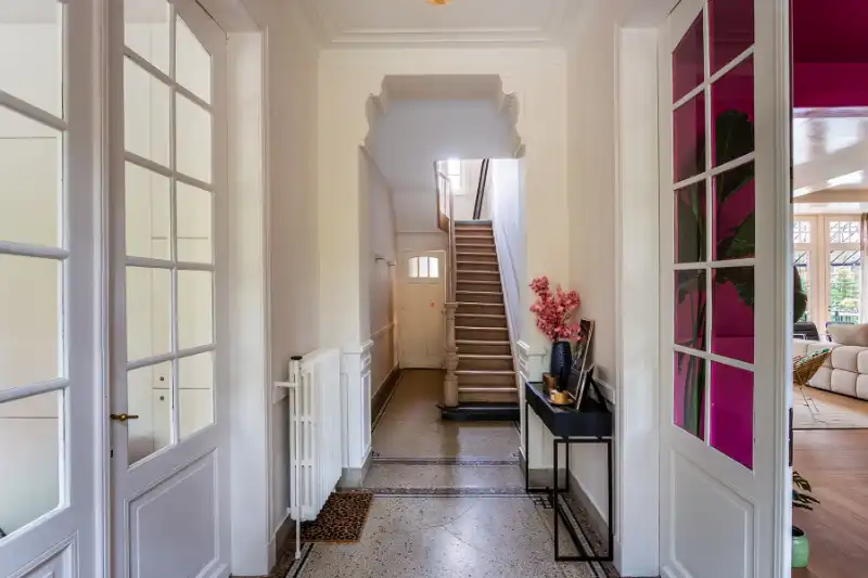 Unieke karaktervolle villa met parktuin, zwembad en een zee van ruimte,luxe alom! foto 15