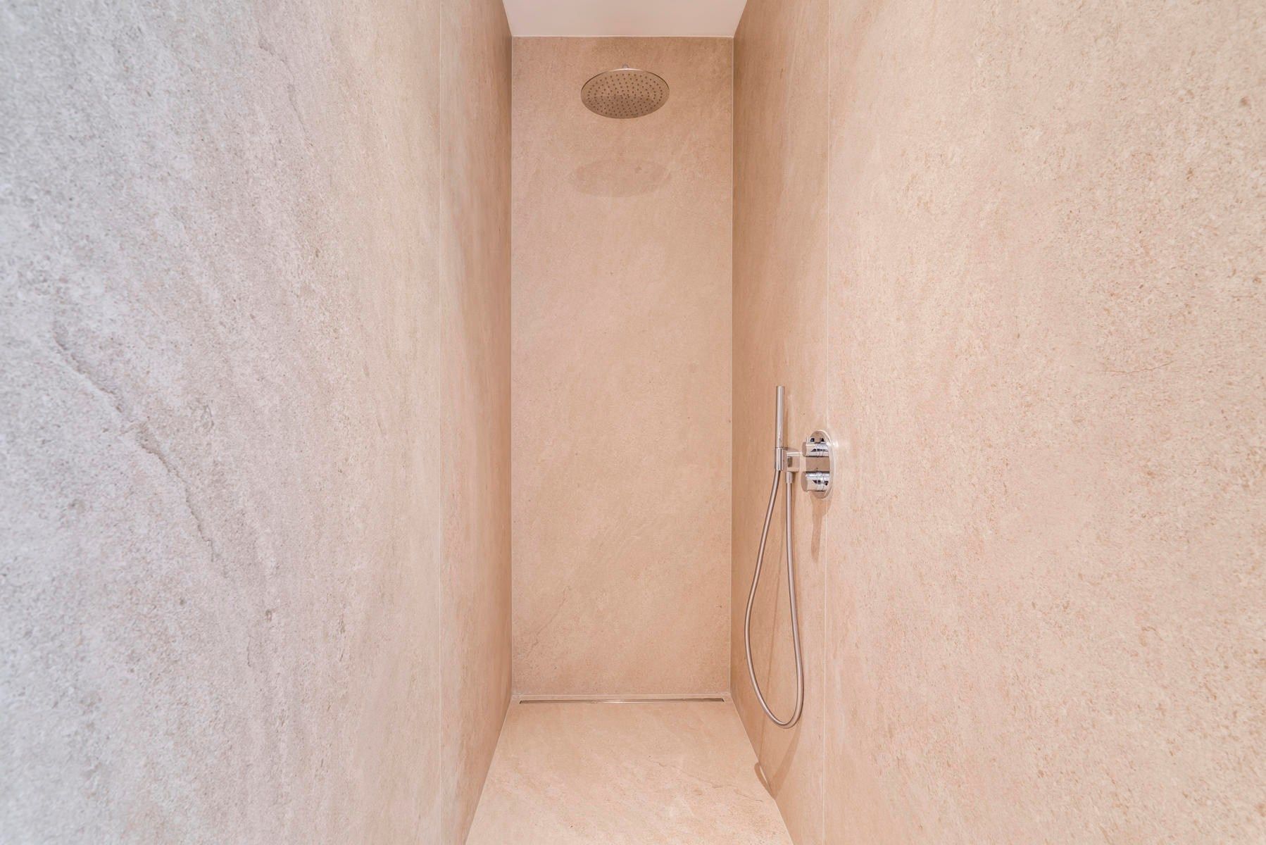 Prachtig appartement in recent gebouw op een toplocatie in de Kustlaan, op enkele passen van het Albertplein foto 13