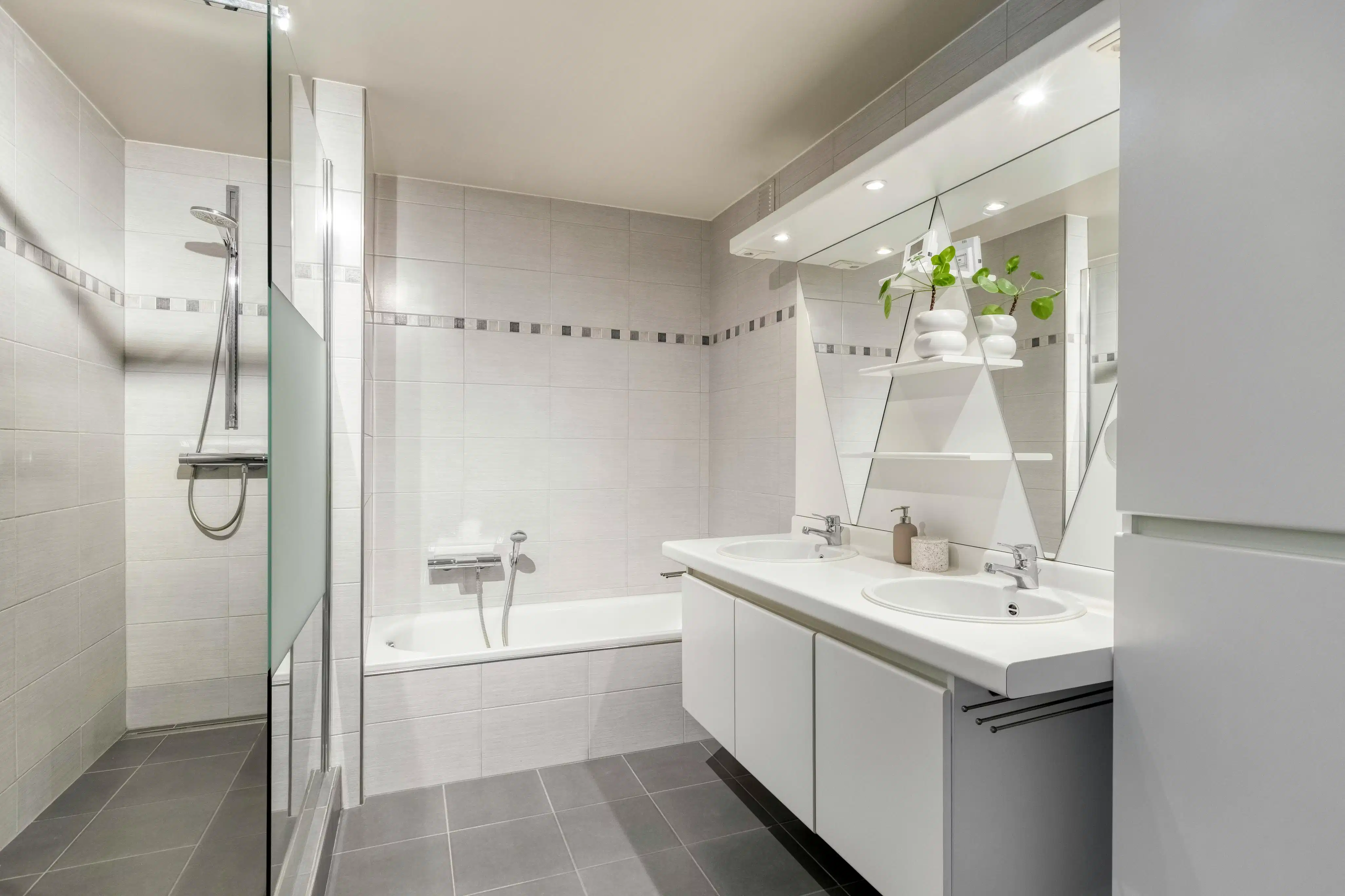 Ruime kangoeroewoning van ca. 308 m² te koop in Wilrijk foto 26
