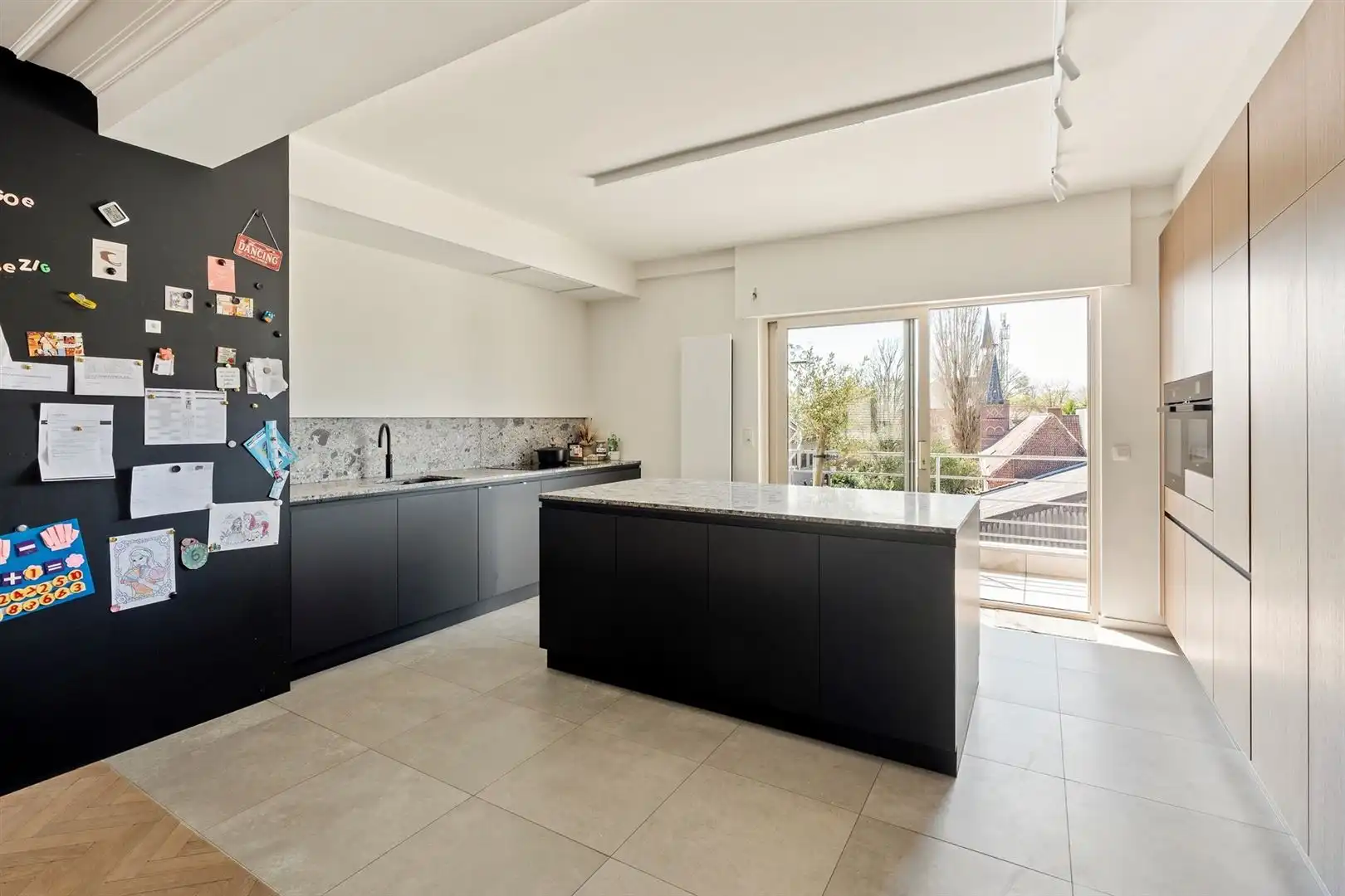 Zeer ruim appartement  foto 7