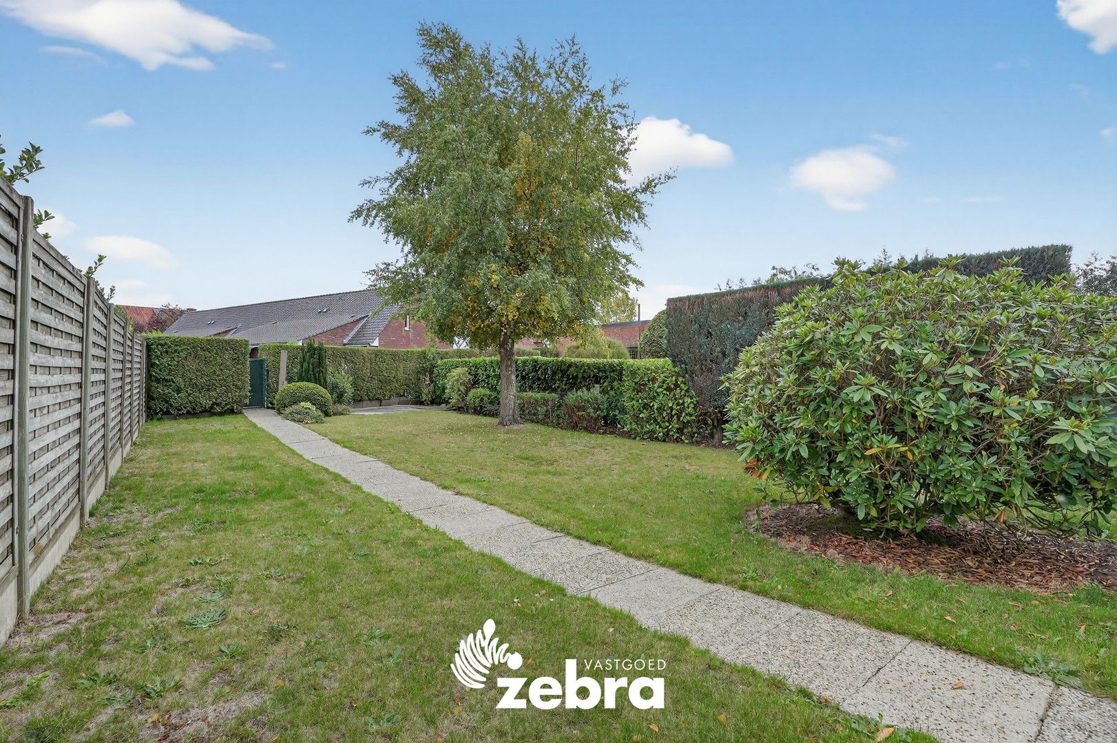 Gerenoveerde woning met 3 slaapkamers en uitweg te Roeselare! foto 22