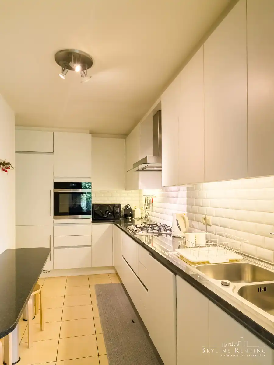 Prachtig gemeubeld app. 2 Kamer + gemeenschappelijke TUIN foto 10
