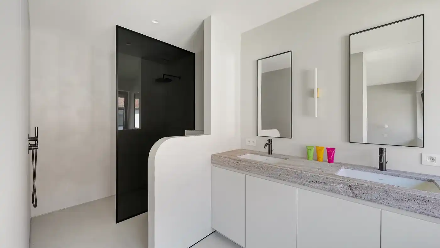 Luxueus afgewerkte nieuwbouwvilla te Duinenwater genietende van de perfecte zon oriëntatie foto 24