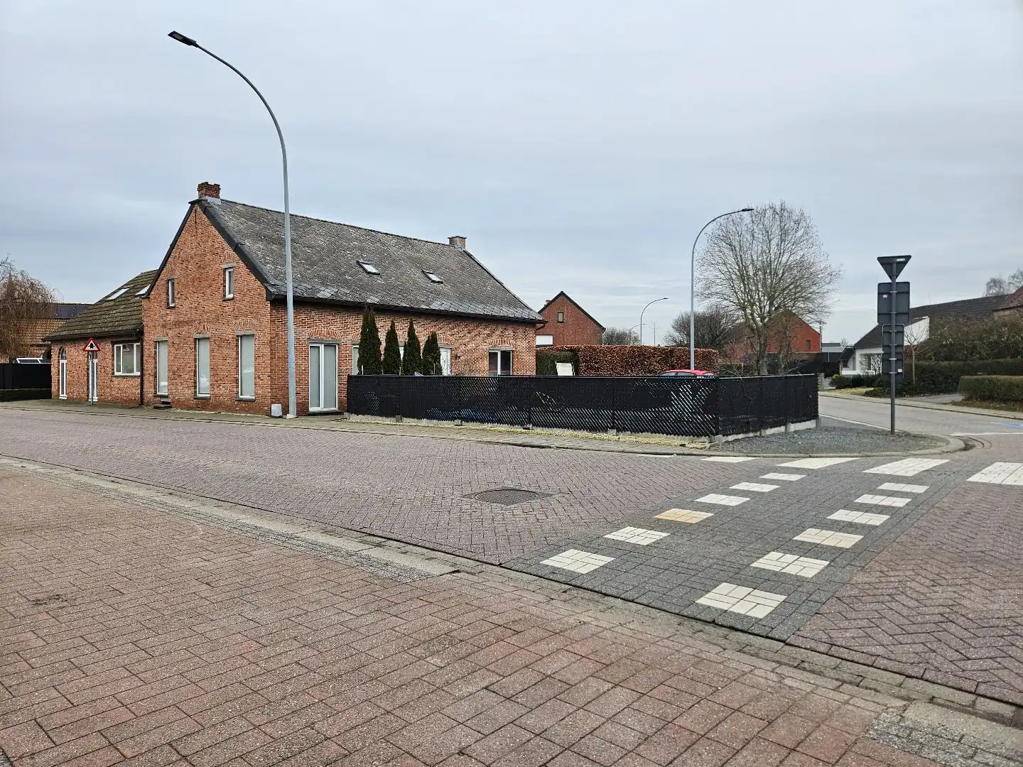 Woning met 3 slaapkamers in OLV-Olen! foto {{pictureIndex}}