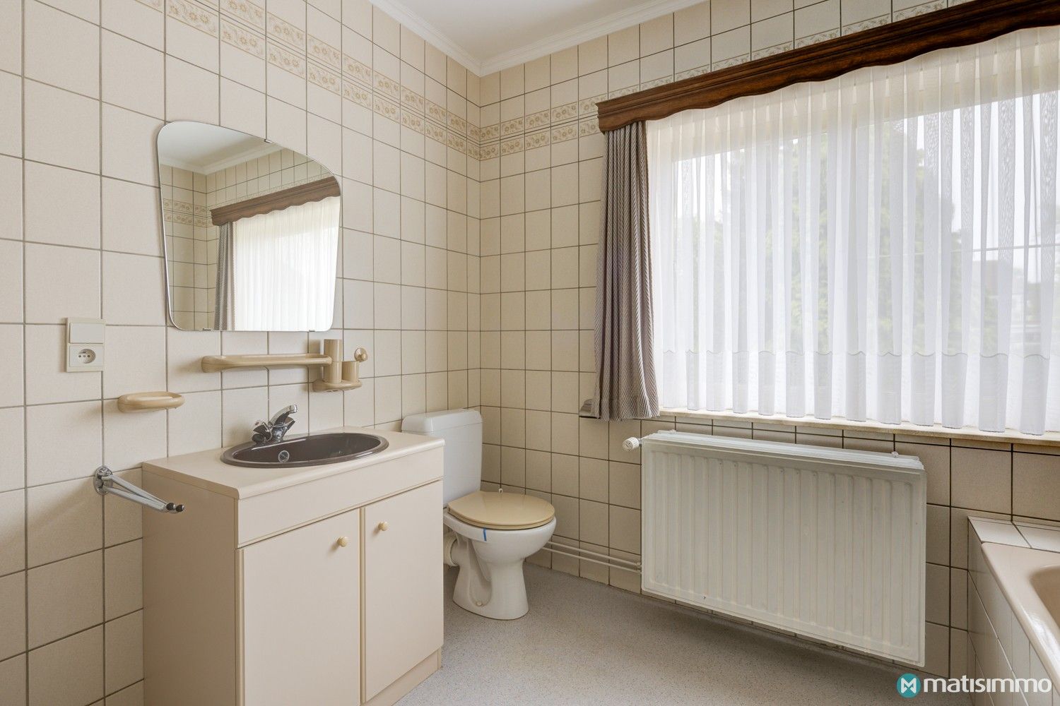 CHARMANTE EENGEZINSWONING MET VEEL POTENTIEEL OP GUNSTIGE LOCATIE TE VLIJTINGEN foto 16