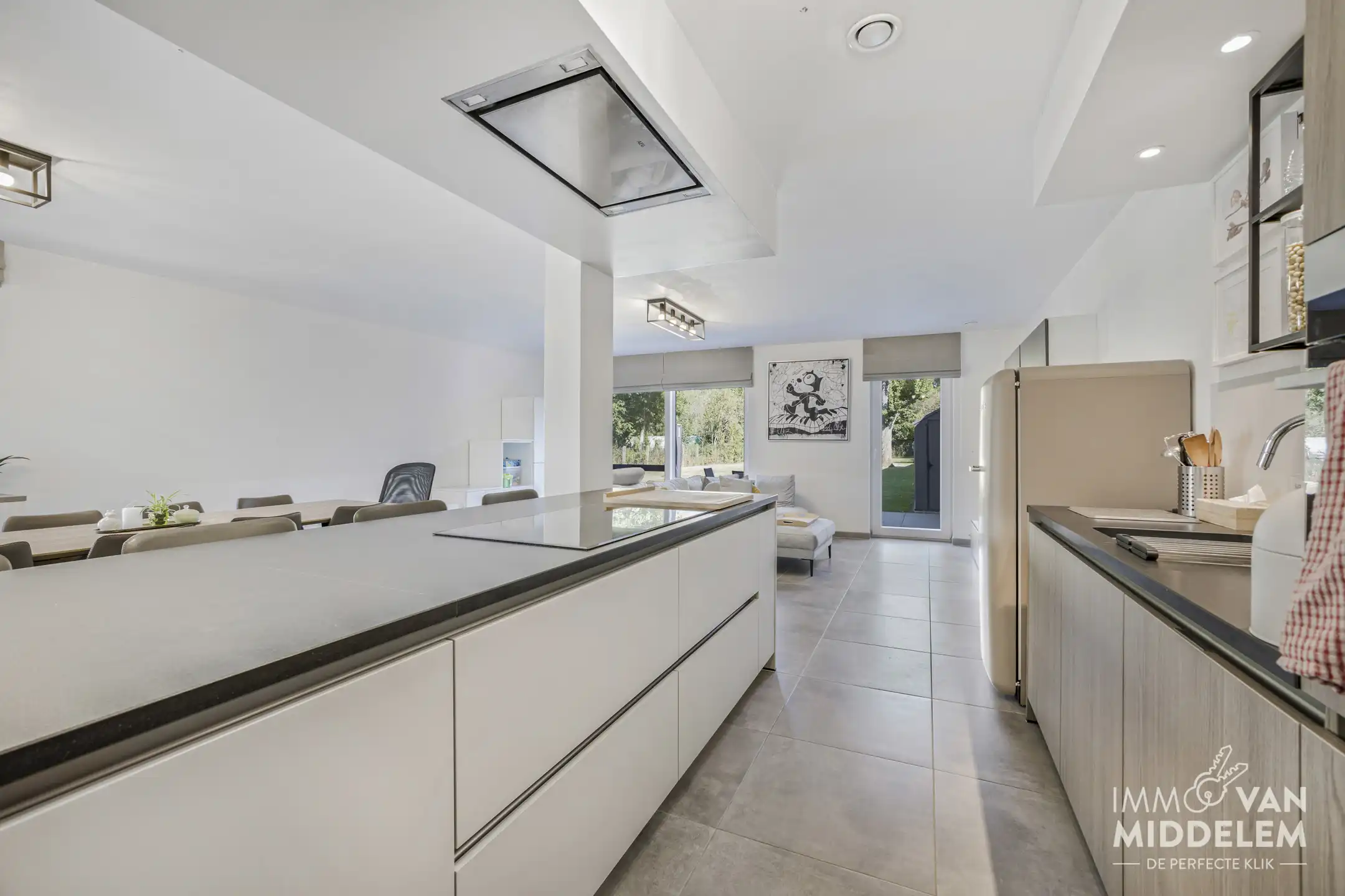 RUSTIG GELEGEN  3-GEVEL NIEUWBOUW MET 4 KAMERS EN TUIN  foto 6