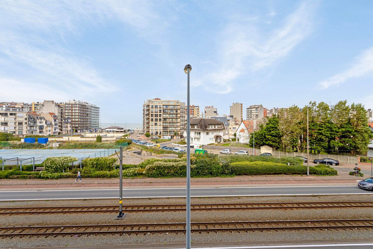 Appartement met zeezicht te Westende-Bad foto 8