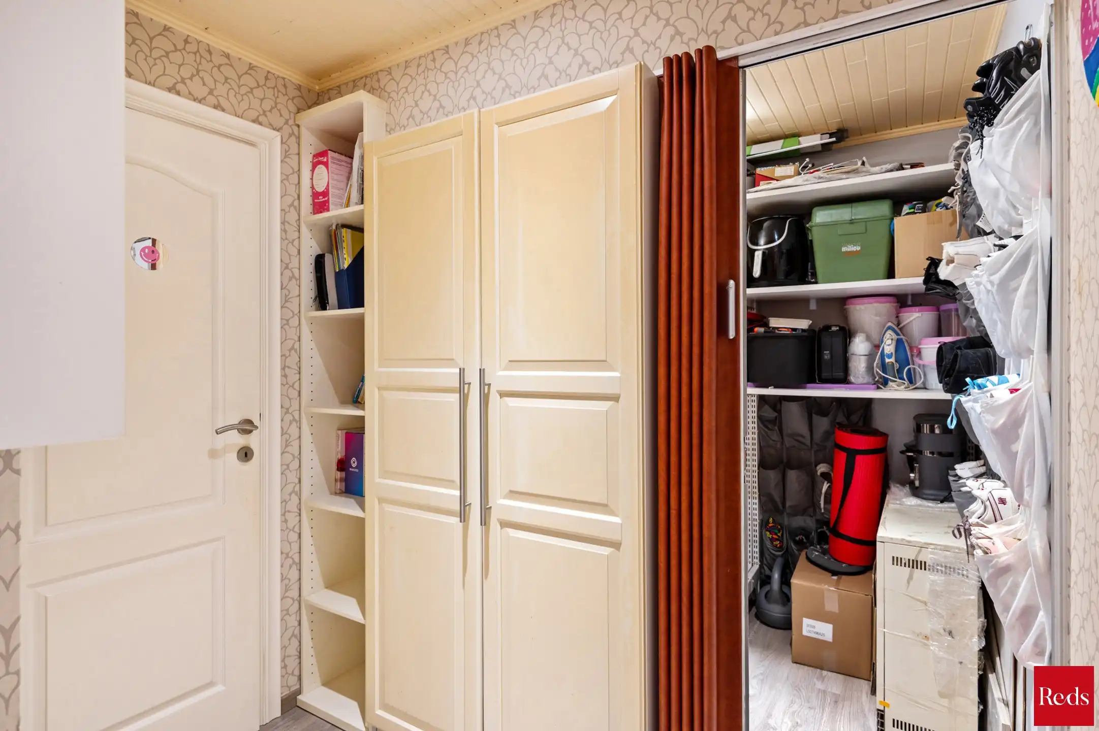 Ruim en verzorgd gelijkvloers appartement met 3 slaapkamers foto 16