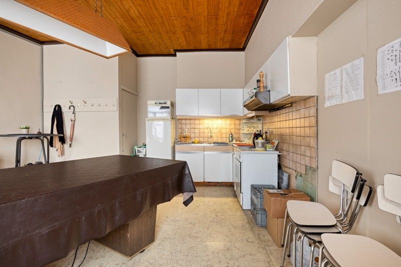 Handelspand met woonmogelijkheid en tuin – ideaal voor renovatie of herontwikkeling foto 16