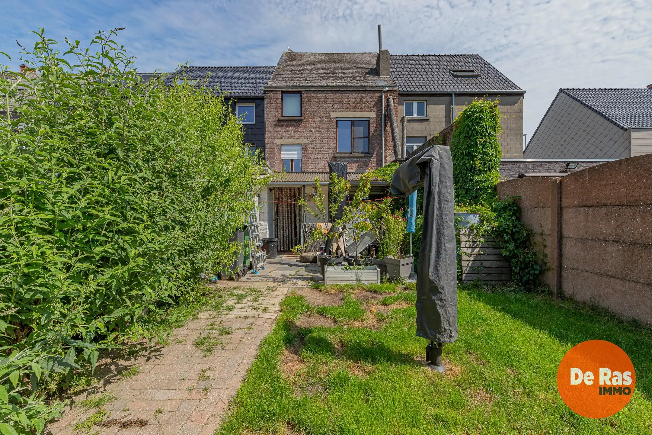 LEDE - Te renoveren woning met 4 slaapkamers nabij centrum foto 23