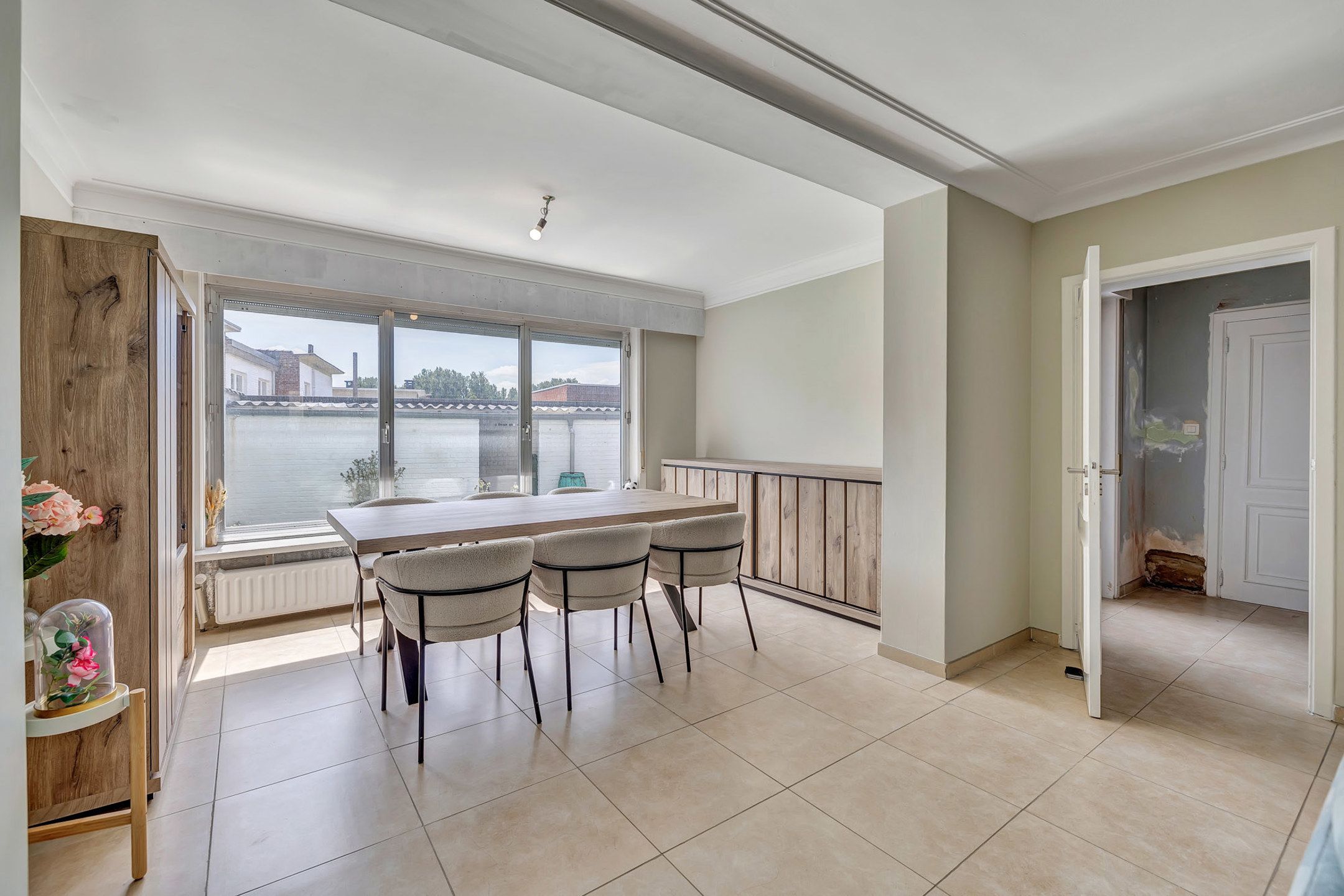 Instapklare woning met ruim terras en 3 slpk te Iddergem foto 6
