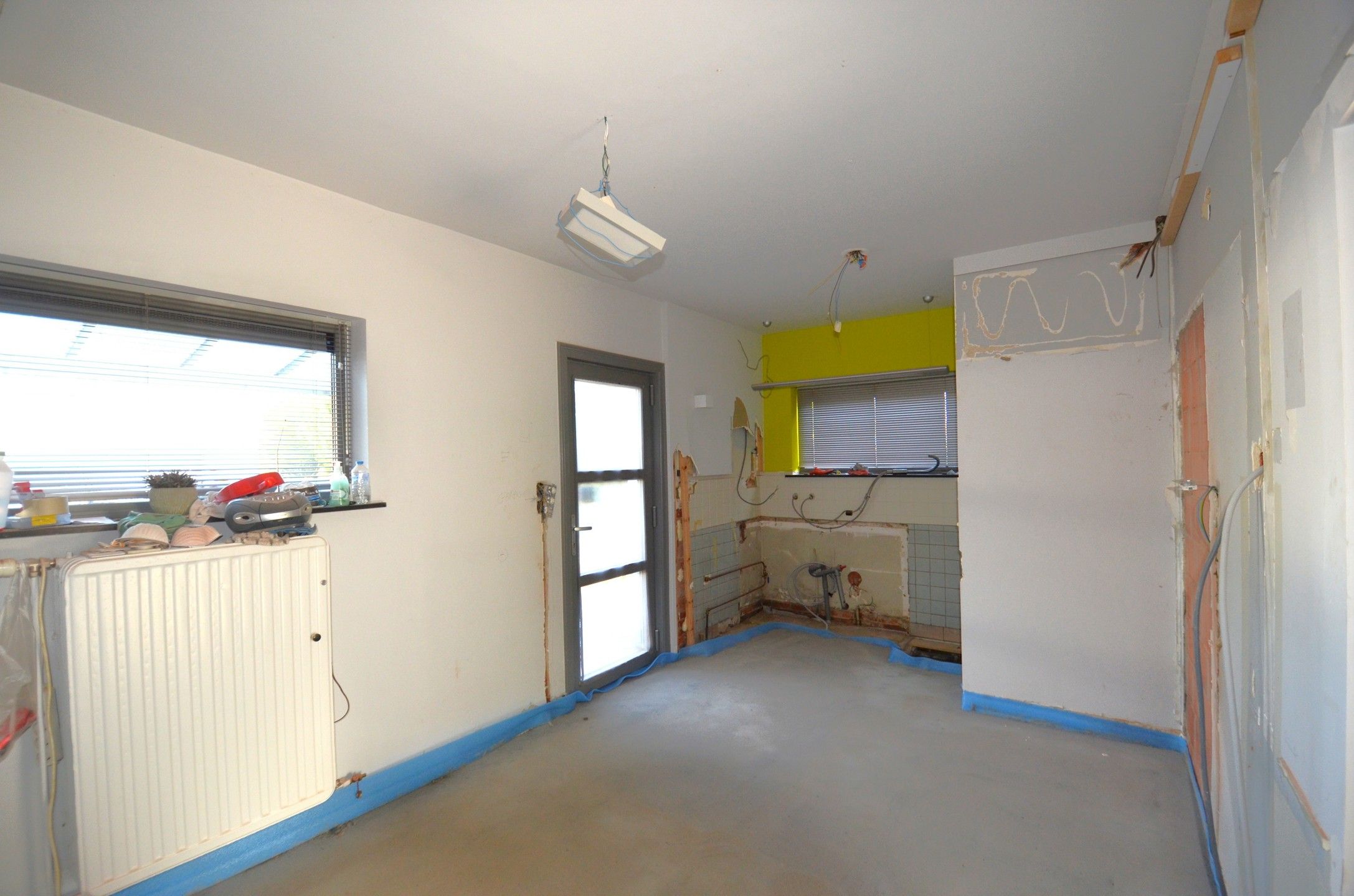 Af te werken woning met 2 slaapkamers foto 12