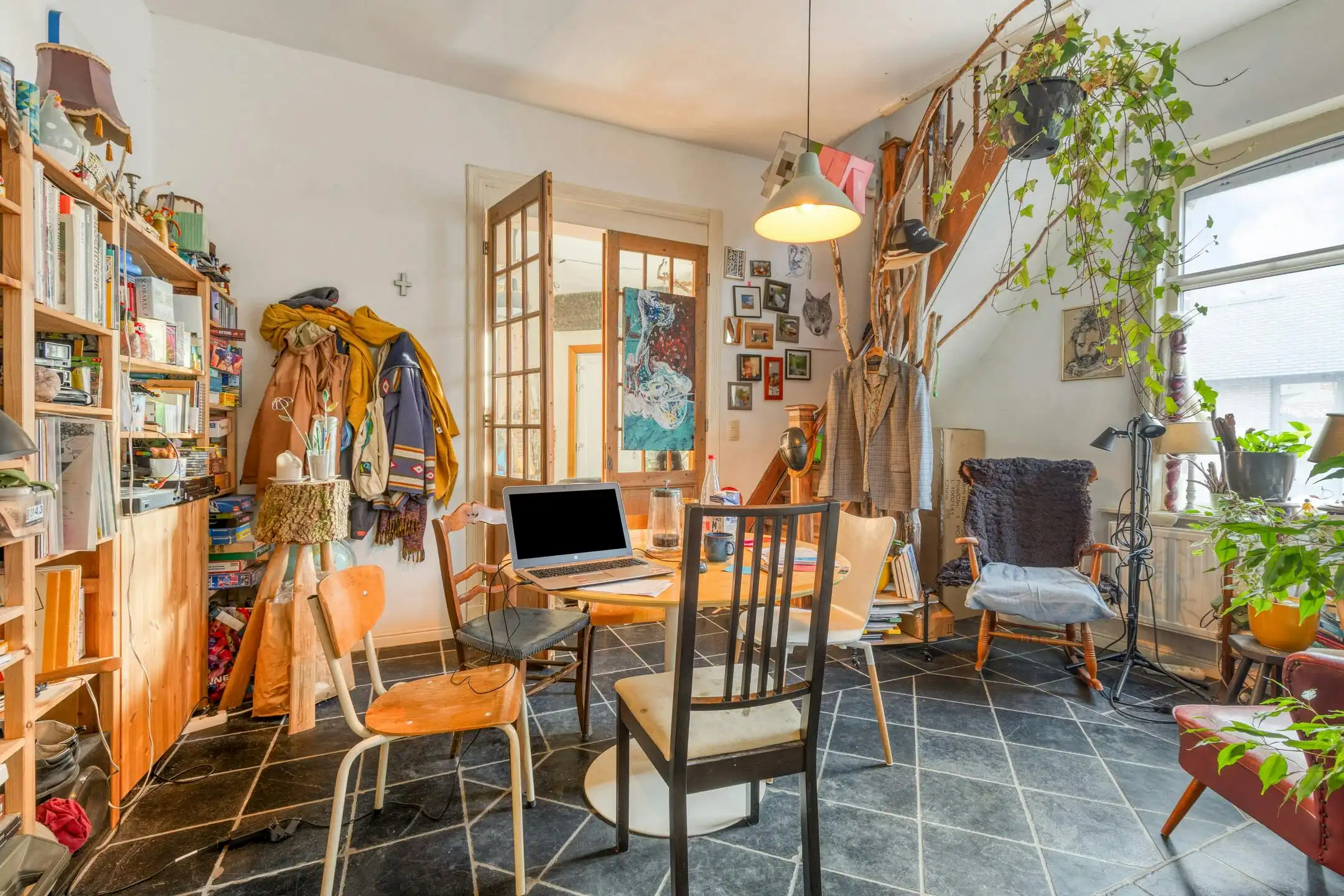 Uniek huis met 3 slaapkamers en garage op toplocatie! foto 4