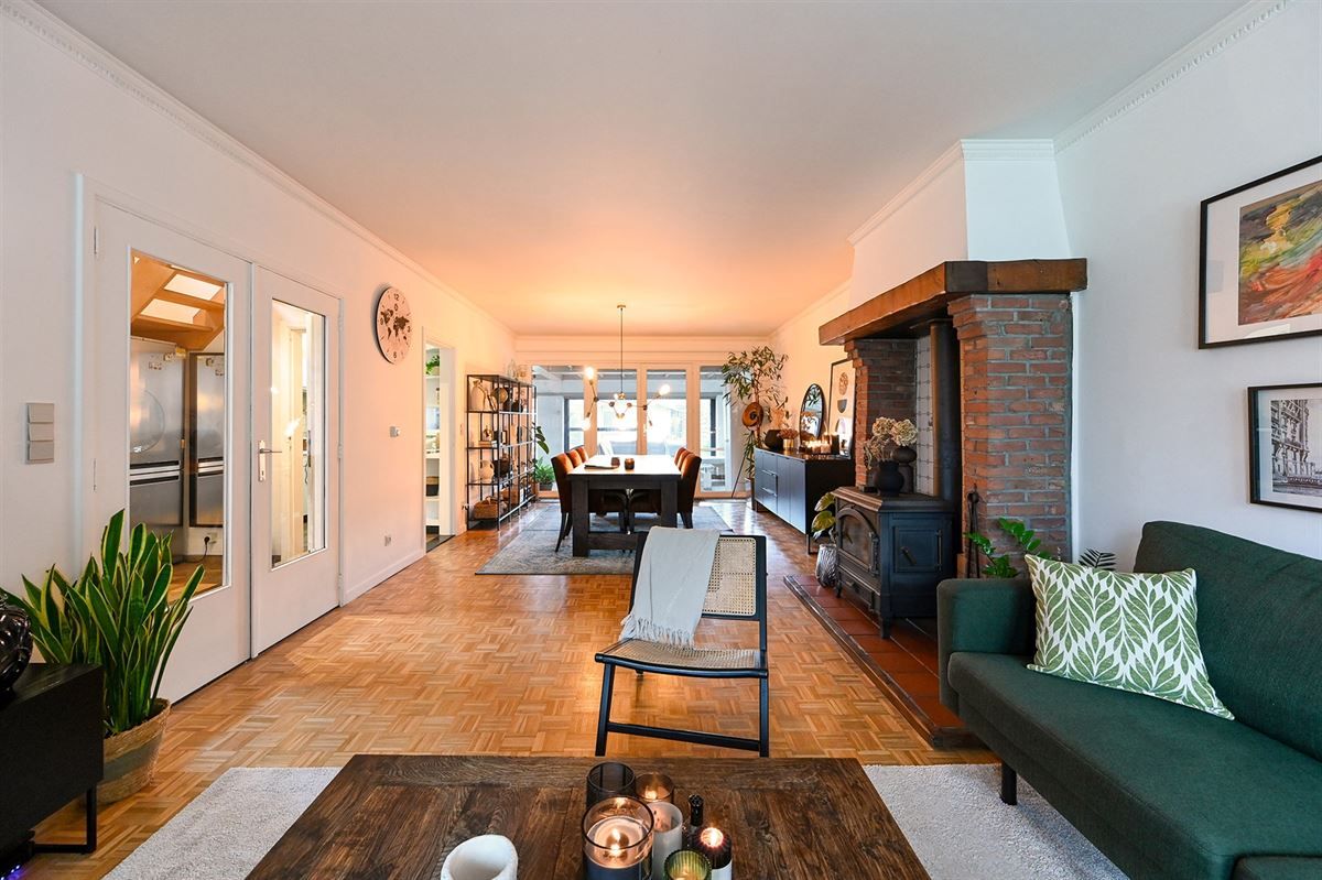 Mooi en perfect onderhouden halfopen woning te Stabroek foto 5