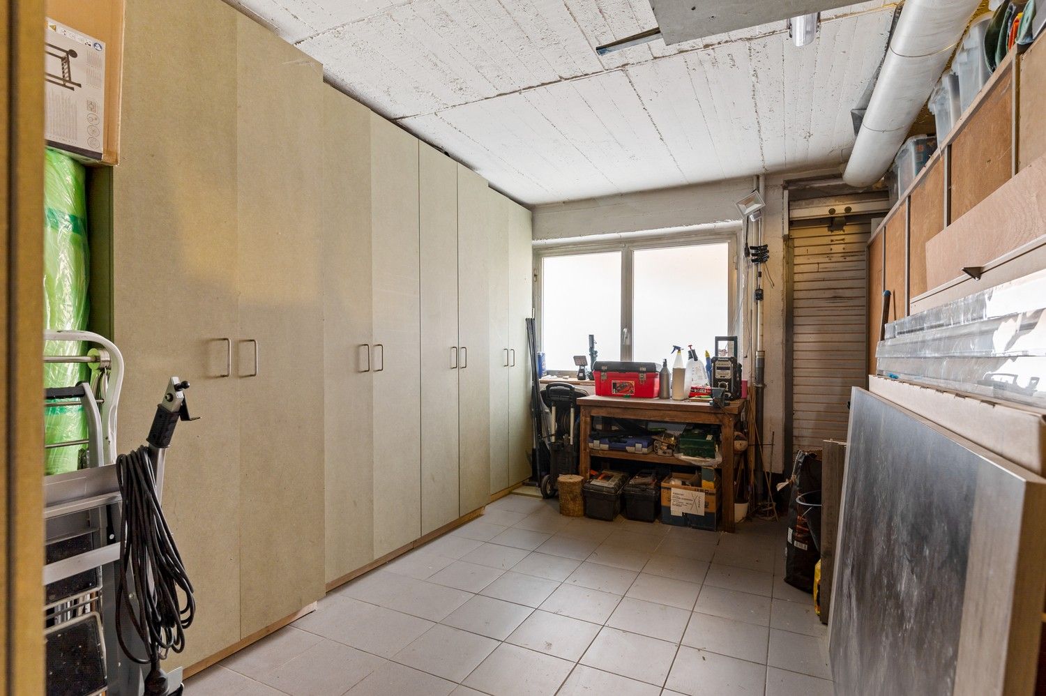Instapklaar appartement met 3 slaapkamers, mooi terras, tuin en garagebox op toplocatie in Borgerhout! foto 17