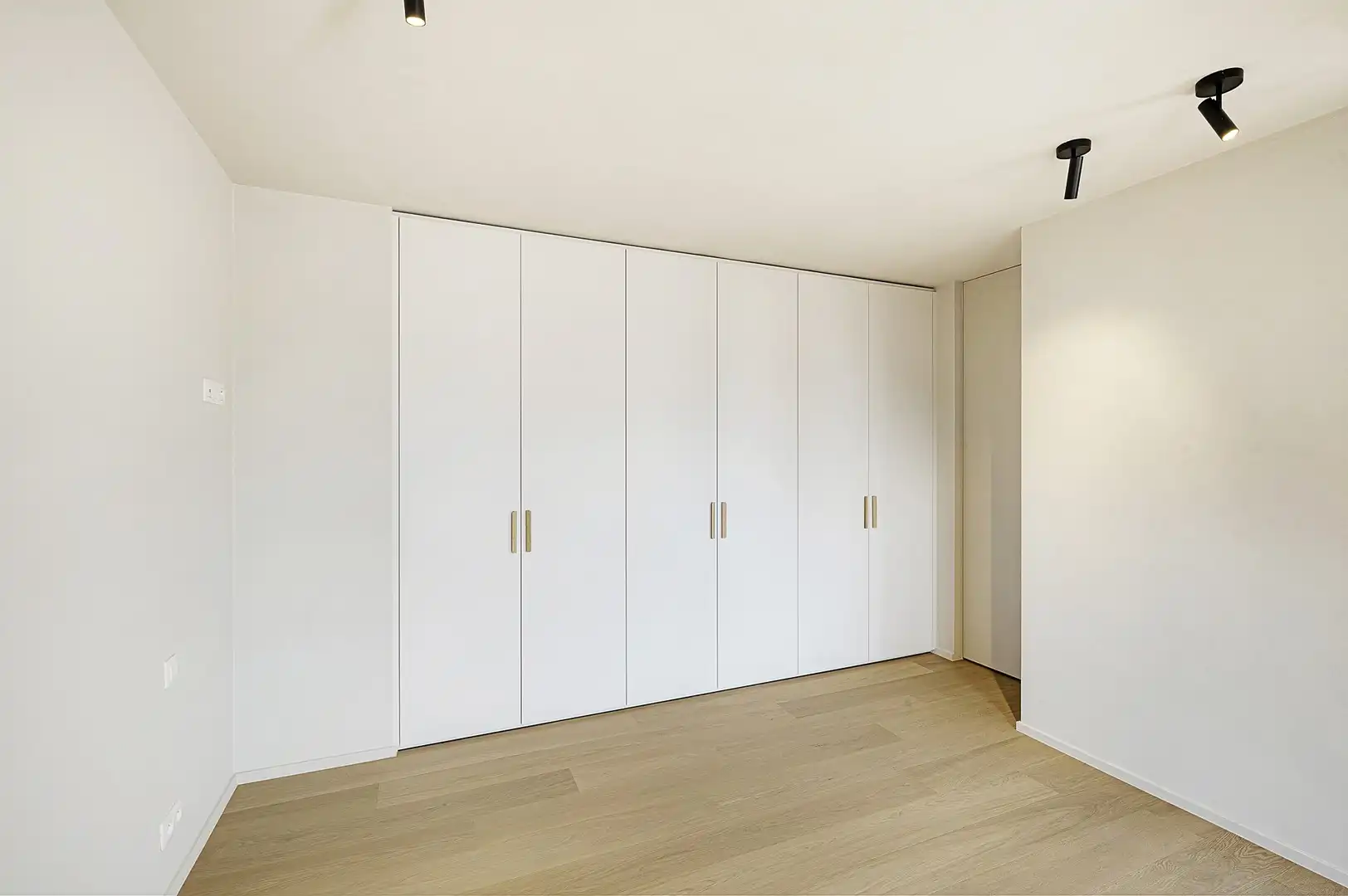 Nieuwbouw duplexappartement met prachtig zijdelings zeezicht. foto 15