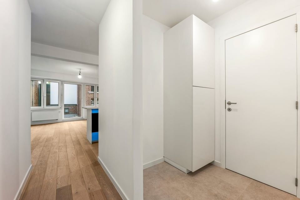 GERENOVEERD APPARTEMENT MET 1 SLK IN HET CENTRUM VAN SINT-TRUIDEN foto 5