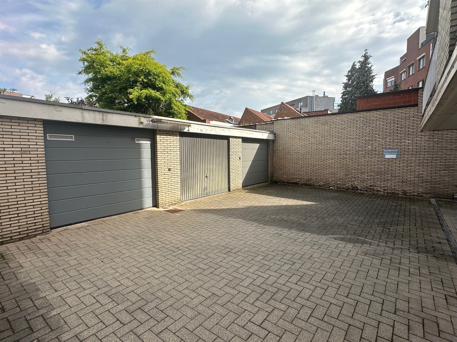 Appartement met 2 slaapkamers op het 3e verdiep met uitzicht over stadspark! foto 16