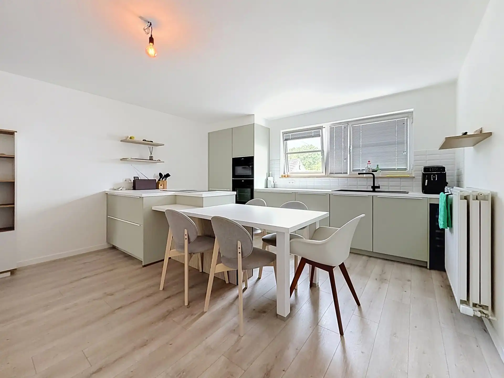 Instapklaar appartement met 3 slaapkamers en terras, EPC B en gratis parking voor de deur — in een rustige, goed gelegen buurt van Overijse. foto 5