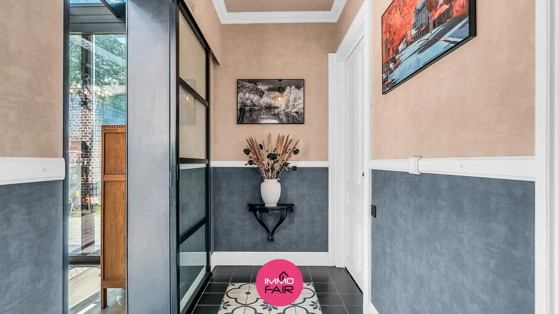 Karaktervolle herenwoning met vier slaapkamers en glazen tuinkamer foto 17