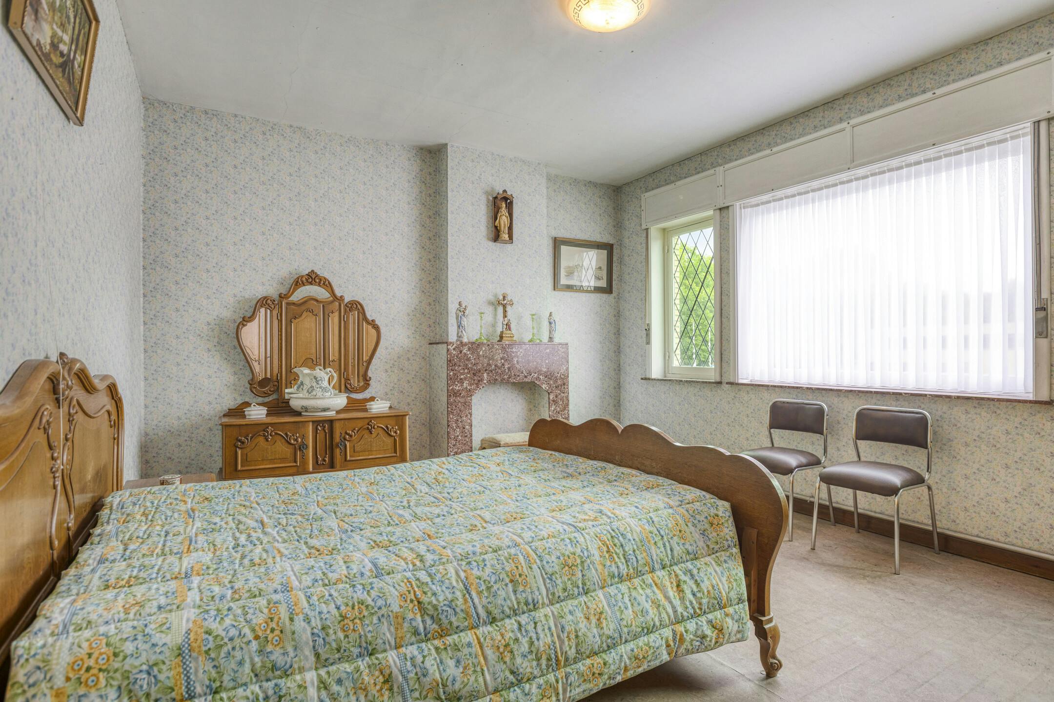 Ruime woning met tuin en garage op 1.845m² te Alveringem. foto 7
