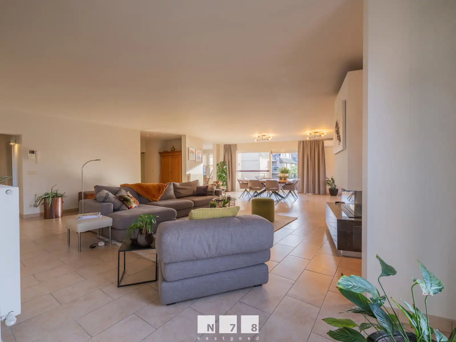 Appartement te koop foto 14