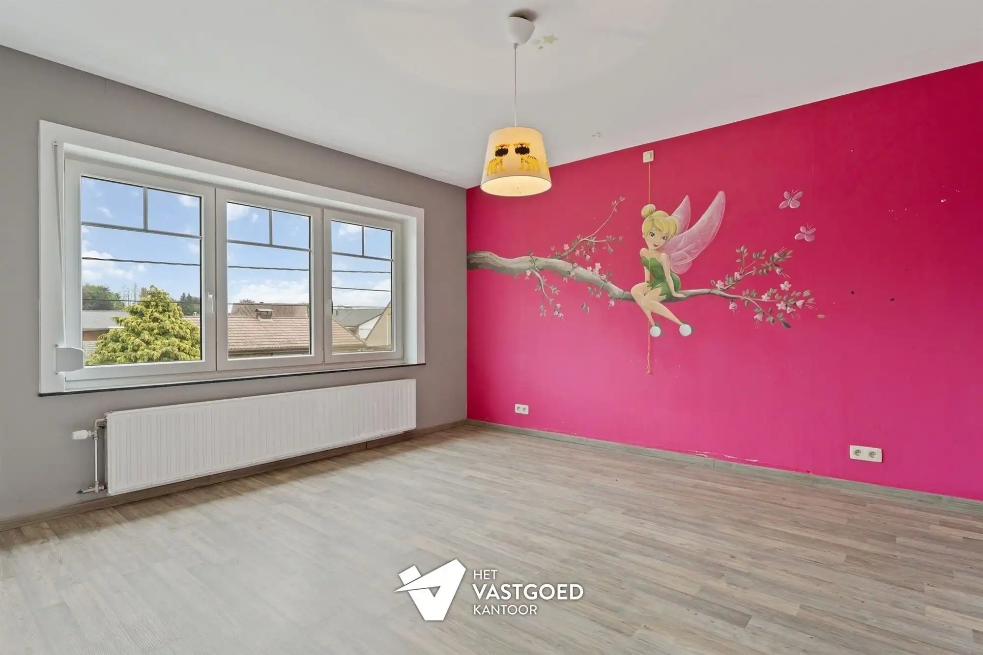 VOLLEDIG GERENOVEERDE WONING OP IDEALE LIGGING foto 15