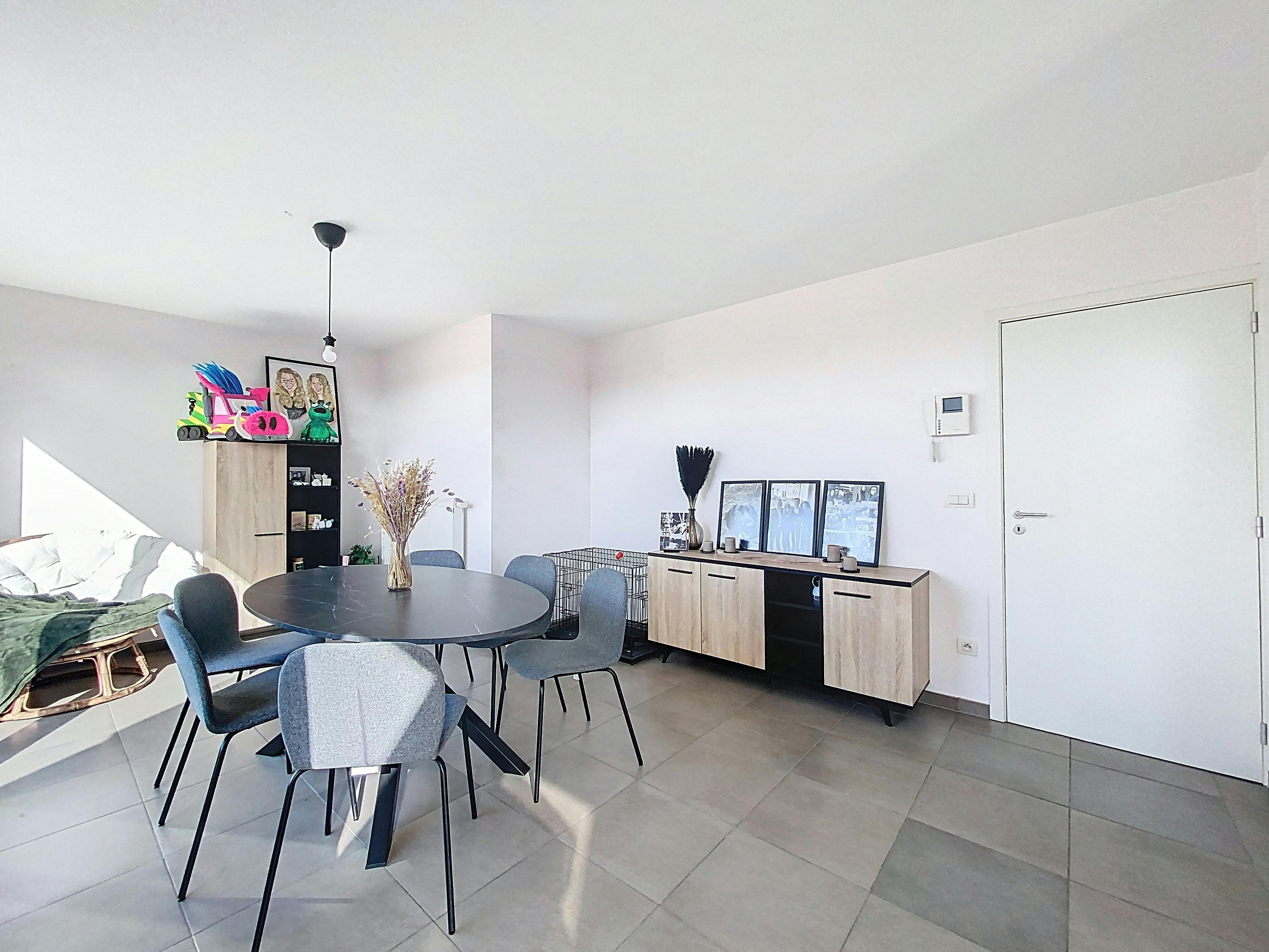 Appartement met 2 slaapkamers in het centrum van Ursel foto 3