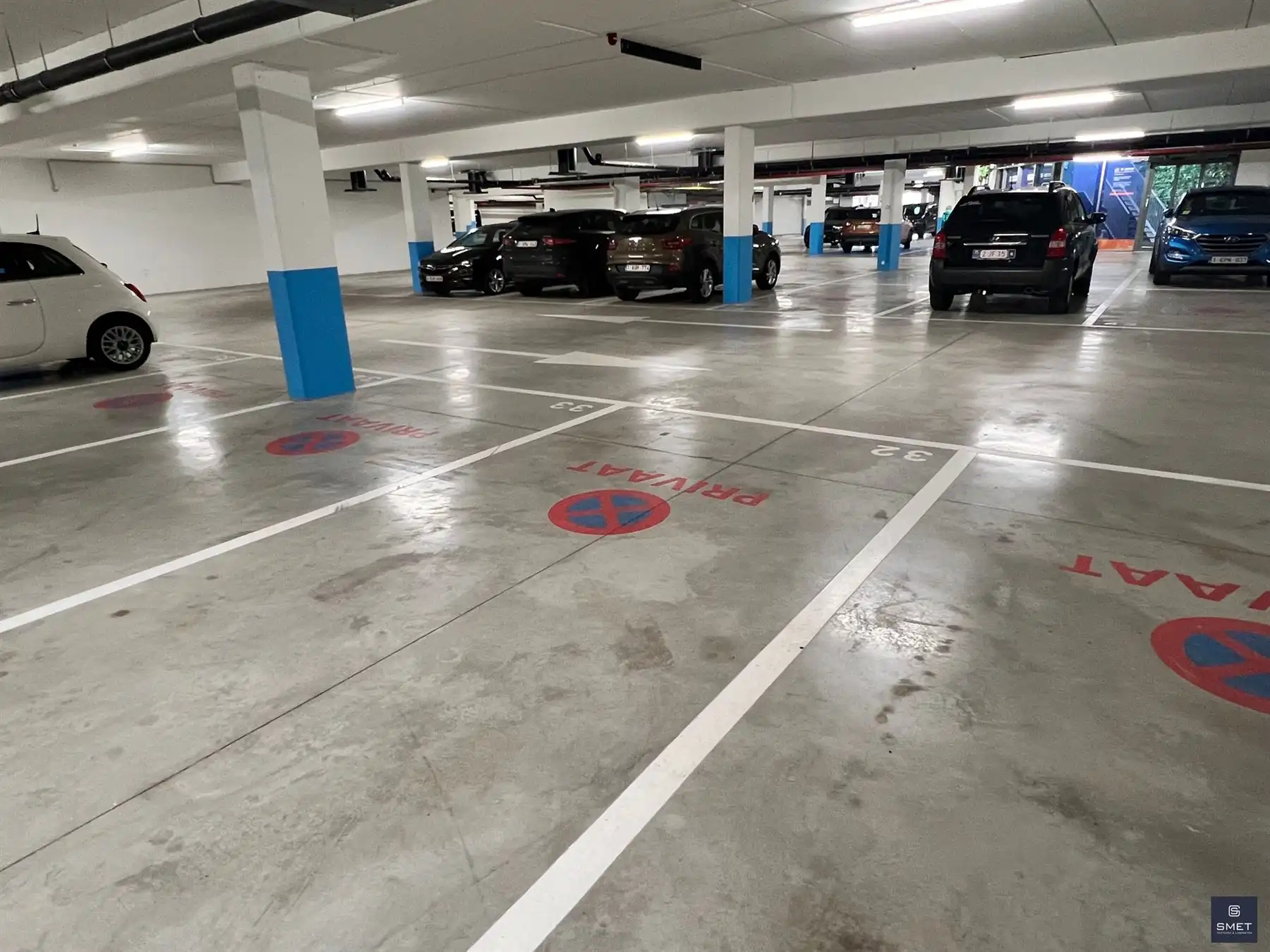 AUTOSTAANPLAATS TE HUUR IN WARANDE foto 9