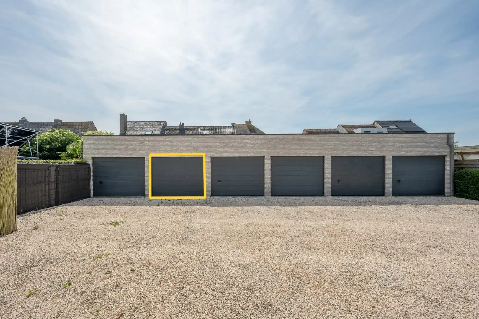 Instapklaar appartement met garage op centrale ligging te Bredene. foto 14